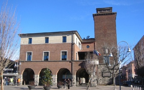 Cambia Rescaldina: “Sosteniamo i dehors dei commercianti per ravvivare le piazze”