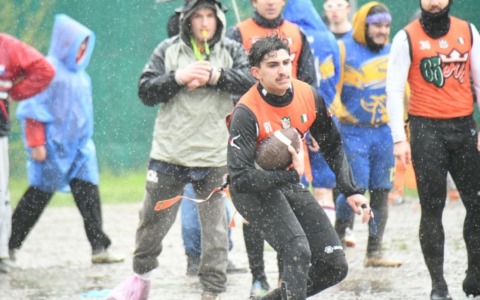 I FROGS 65ers trionfano nel Campionato Italiano Flags