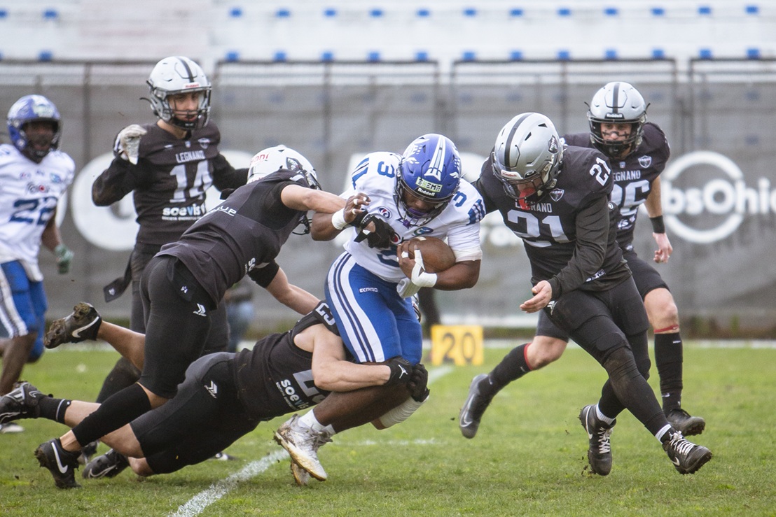 I FROGS iniziano il campionato con una convincente vittoria