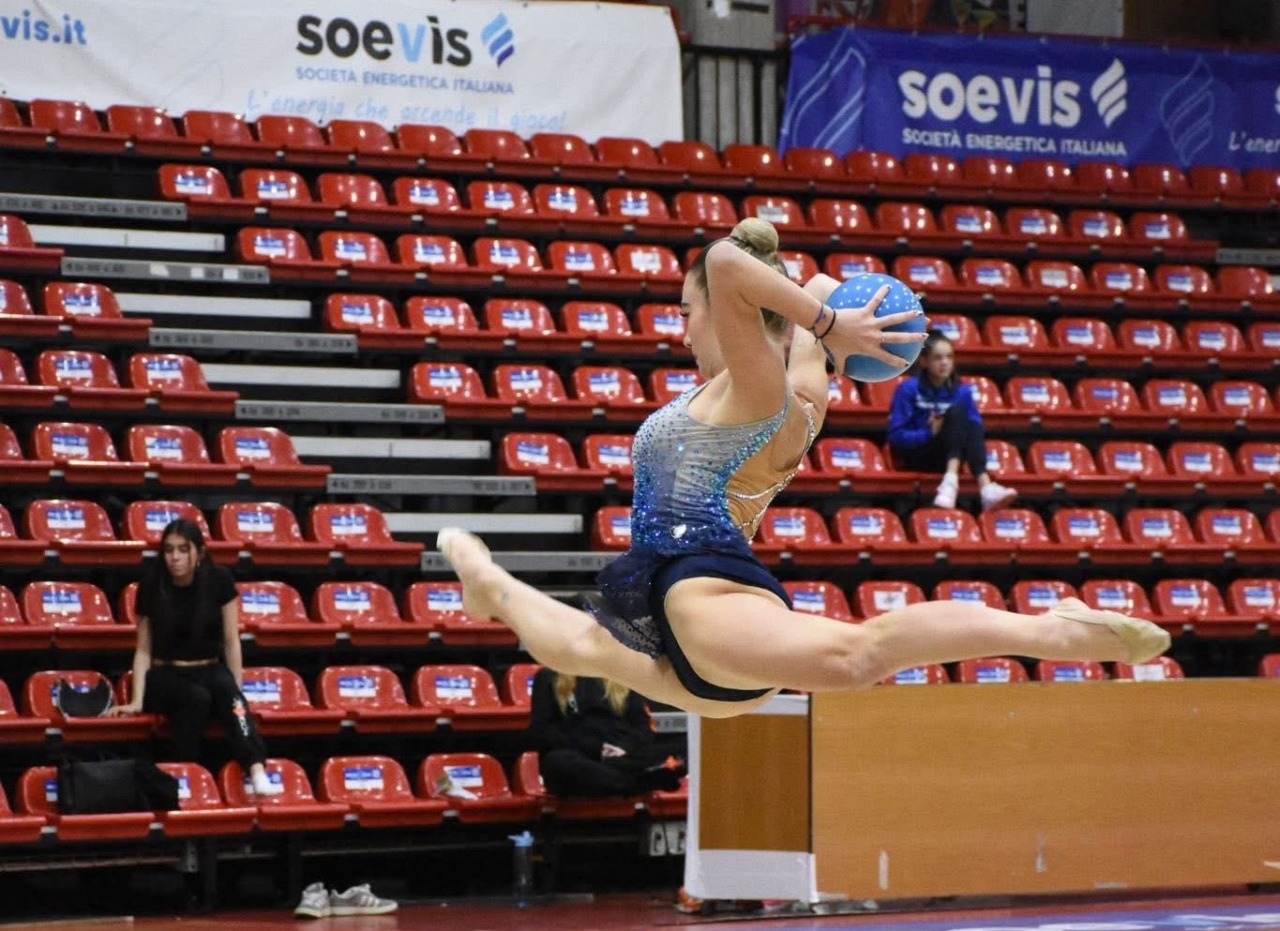 Successo per le atlete della Ritmica Nervianese