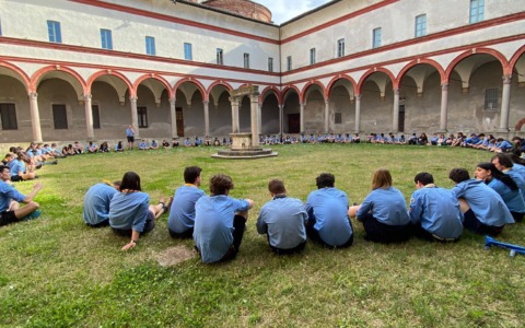 Cento giovani scout in cammino: l’Amore vince durante la Pasqua