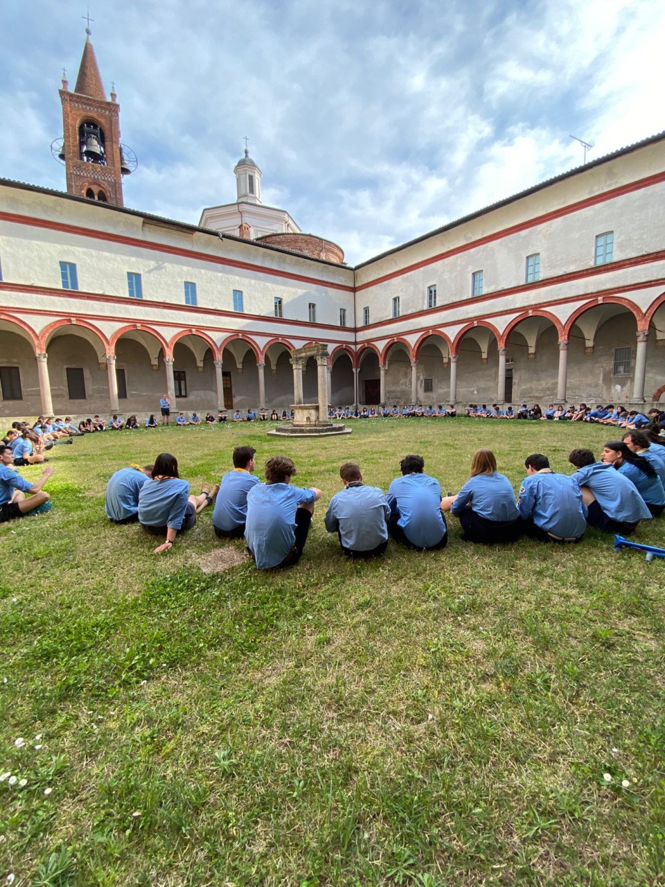Cento giovani scout in cammino: l’Amore vince durante la Pasqua
