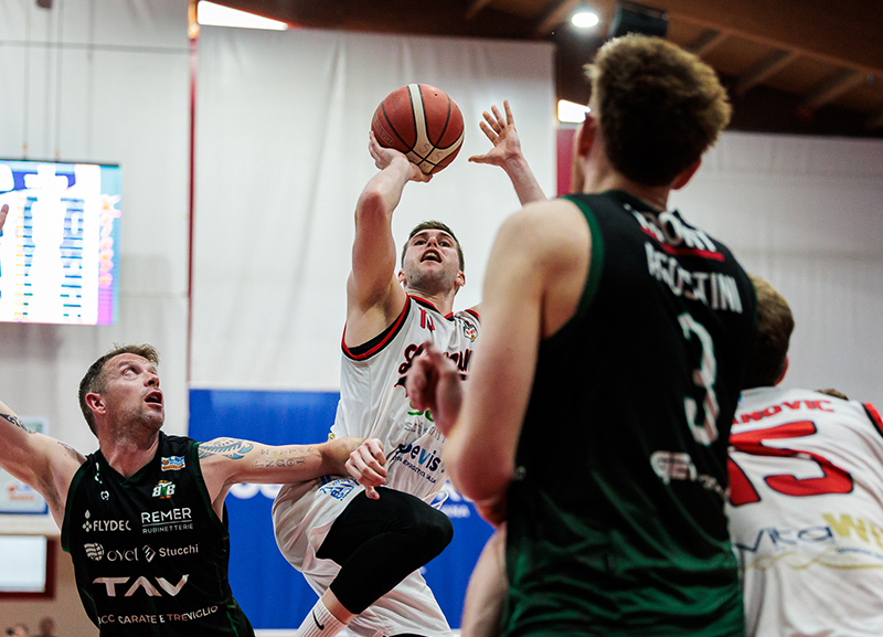 I Knights di Legnano vincono contro Treviglio e accedono ai playoff