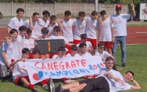 L’Under 15 del Calcio Canegrate conquista il campionato