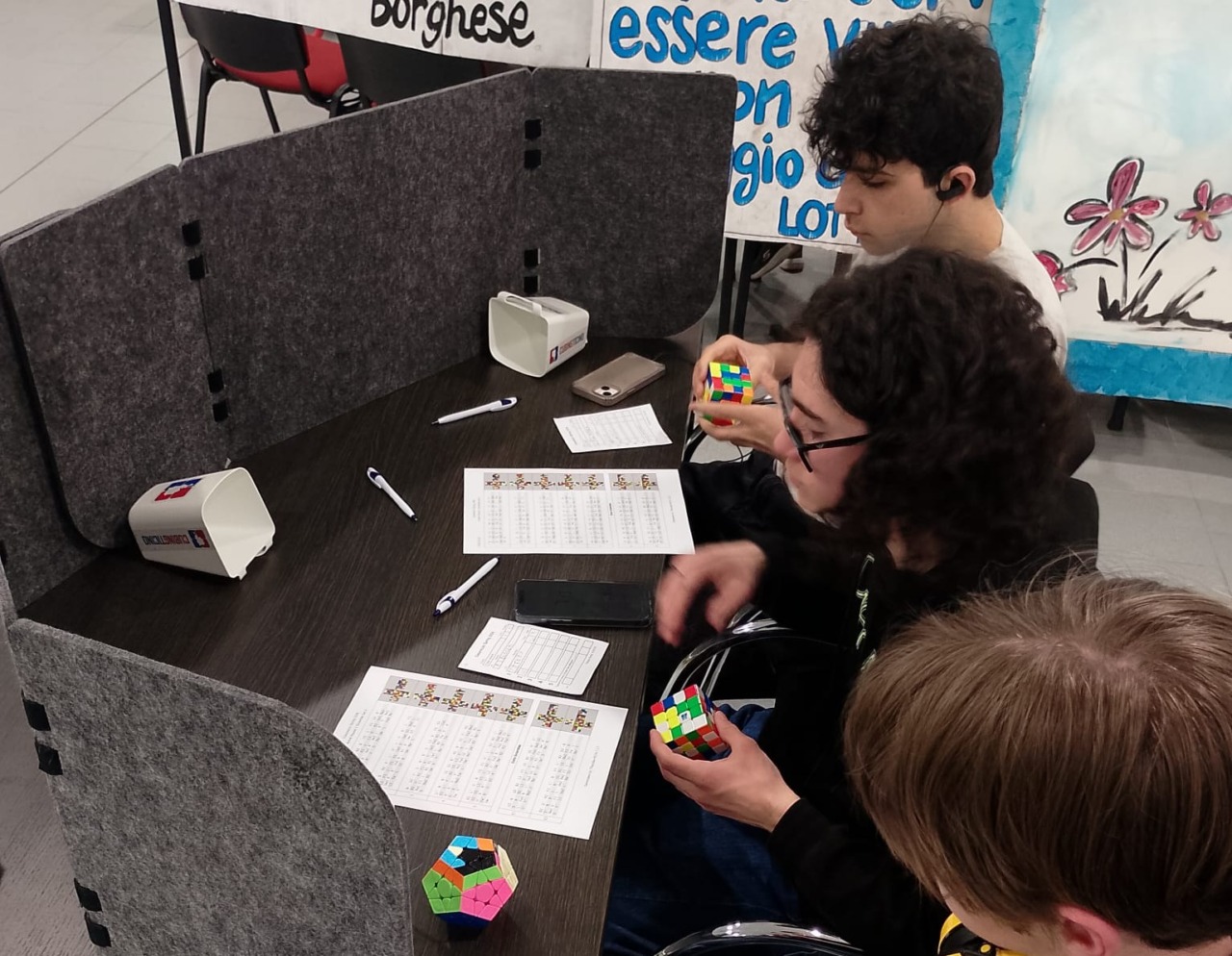 Torneo internazionale di cubo di Rubik: 60 sfidanti a Casorezzo