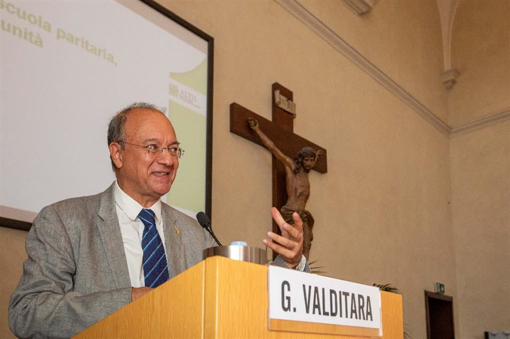 Giuseppe Valditara protagonista a Legnano con una lectio magistralis