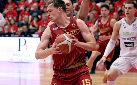 Legnano si impone su Livorno e riapre la serie