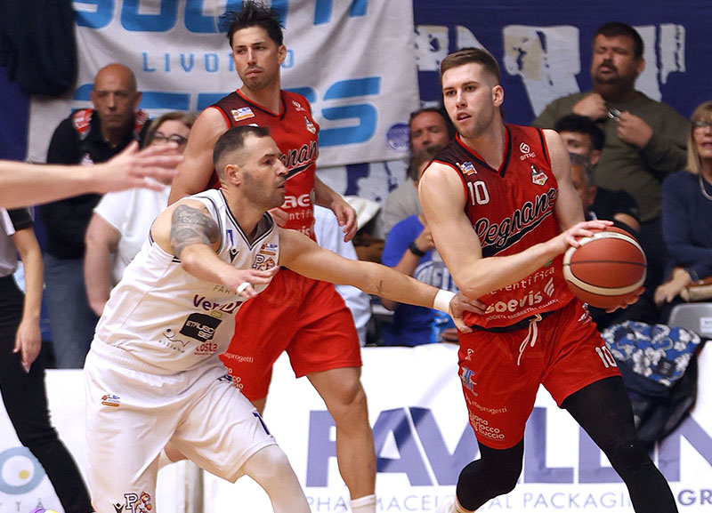 Livorno si impone su Legnano in gara 1 dei playoff
