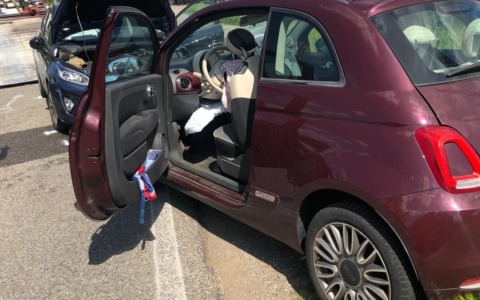 Scontro tra due auto a Castano Primo, quattro feriti