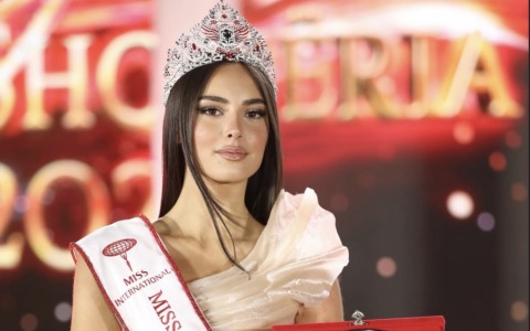 Alessia Surreli rappresenterà l’Albania a Miss International