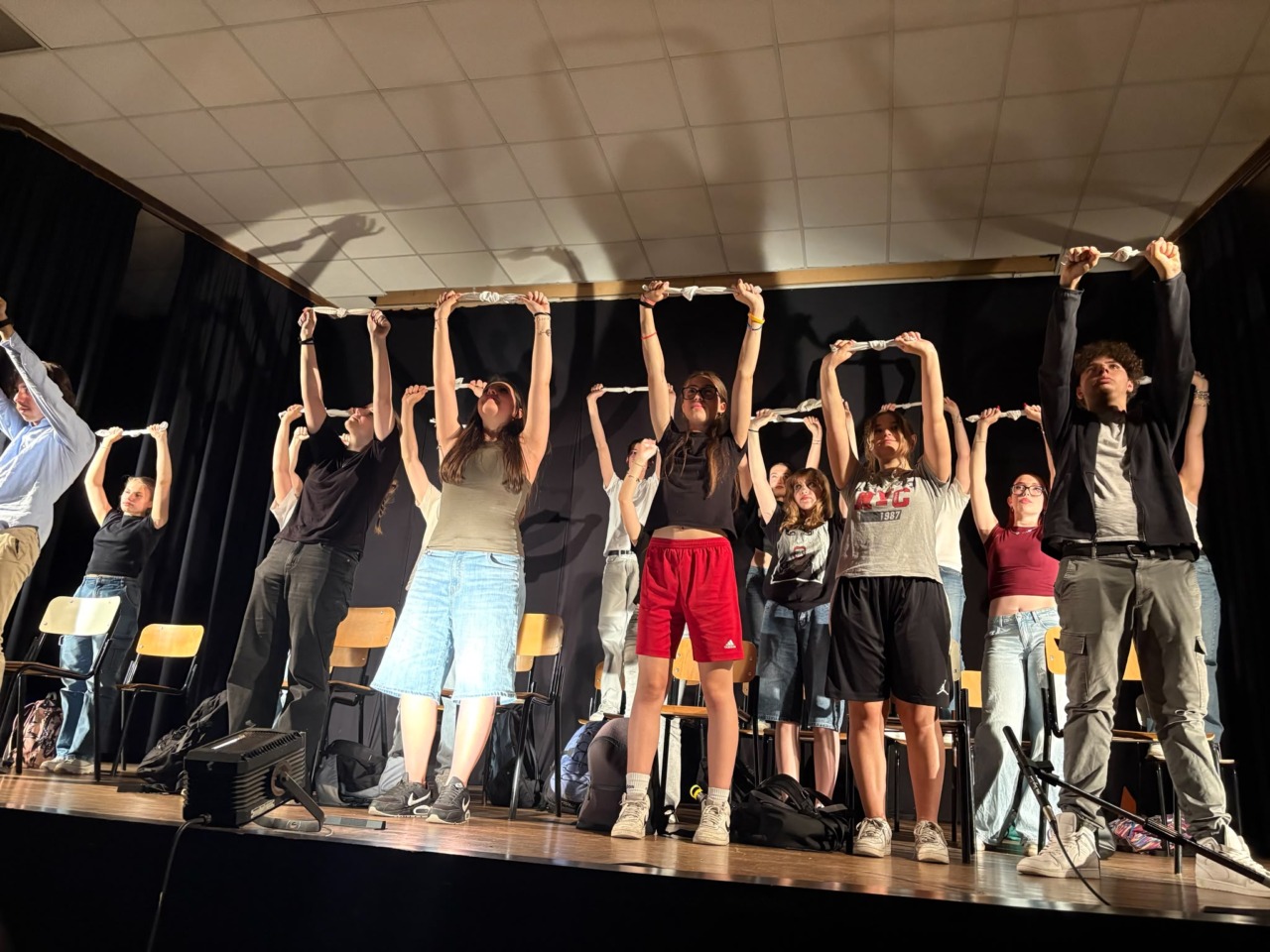Il Liceo di Arconate presenta il potere della cultura in scena