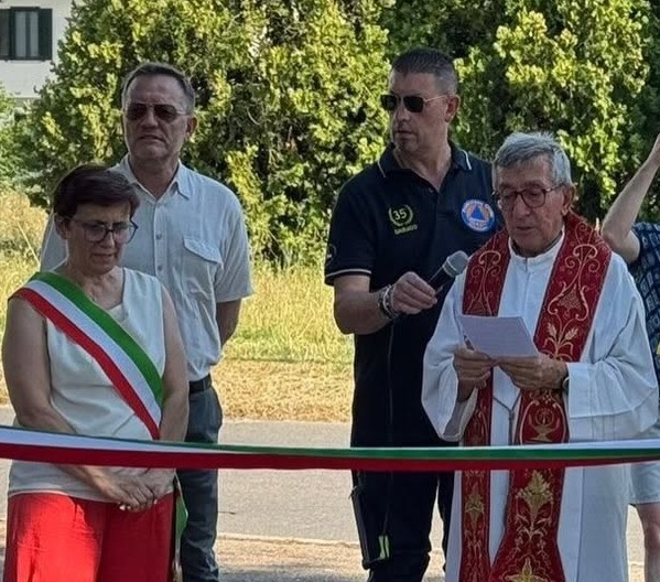 Inaugurato il primo parco inclusivo a Dairago: spazi accessibili e giochi per tutti