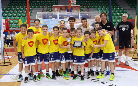 La Pallacanestro Cantù vince il Torneo delle Contrade
