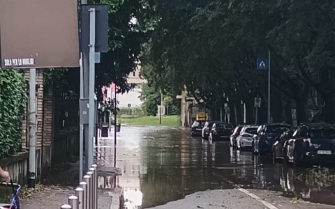 Maltempo a Legnano: riaprono cimiteri, chiuso il Parco Castello