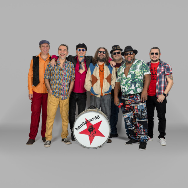 Un concerto gratuito con Bandabardò e Modena City Ramblers