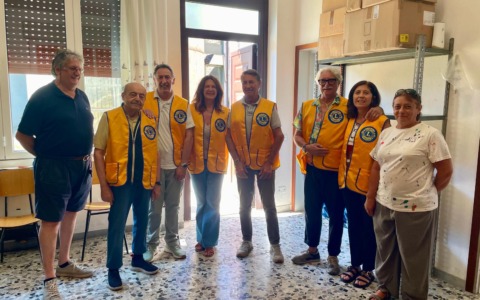 Aiuti alle Caritas di Legnano e Castano grazie alla spesa solidale